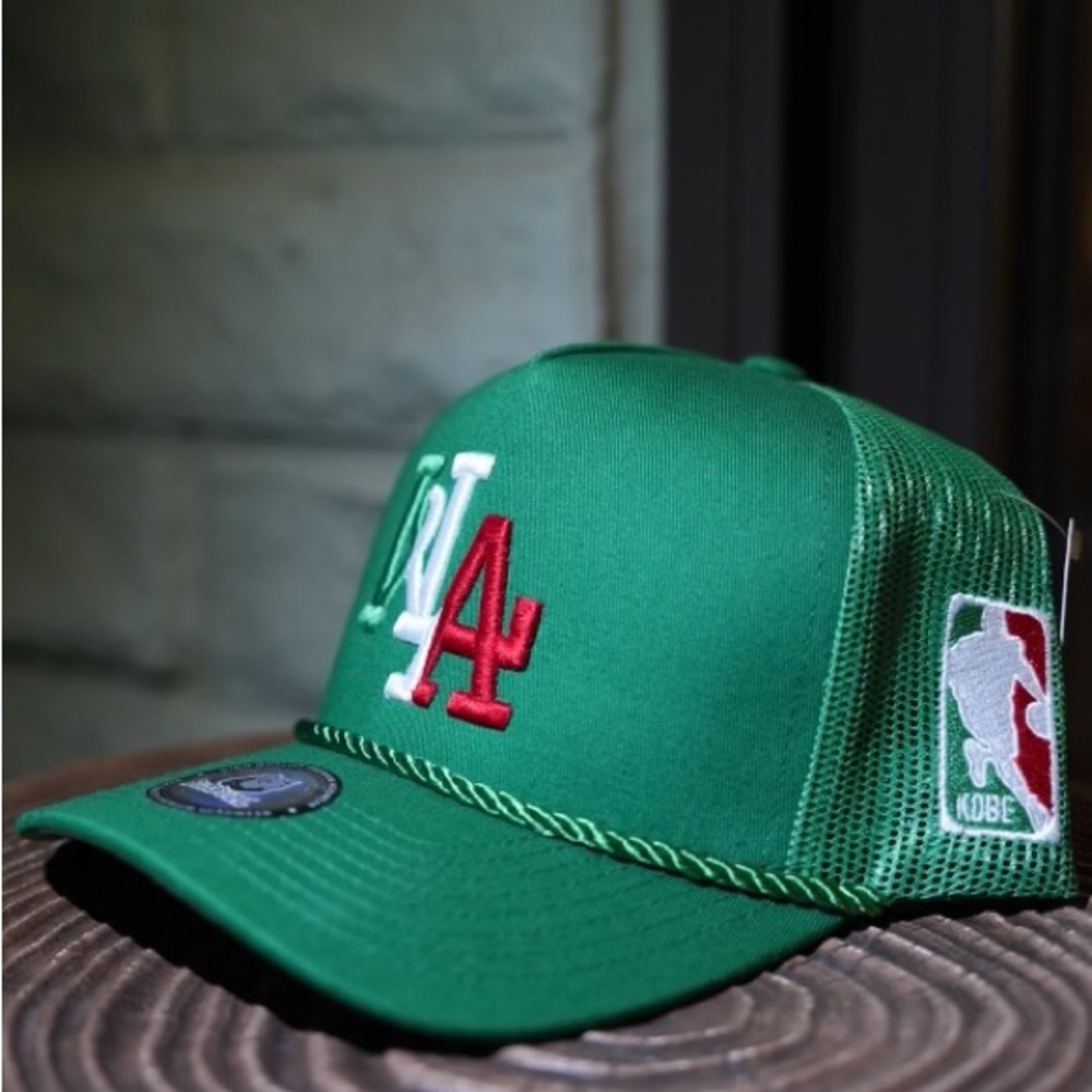 West Los Angeles Snapback Cap - GREEN